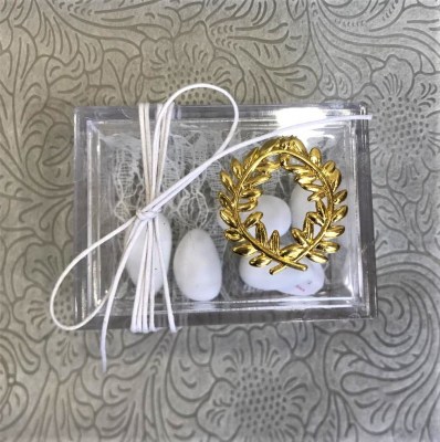 mpomponiera-gamou-kouti-plexiglass-xruso-stefanaki-elias