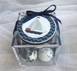 mpomponiera-koutaki-plexiglass-karavi