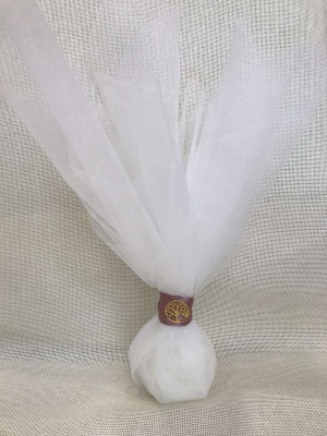 mpomponiera-touli-dentro-zois